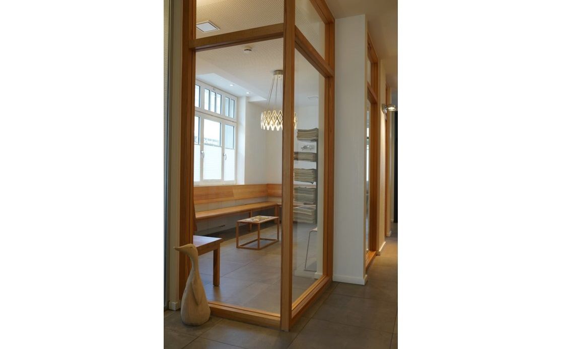 Innenaufnahme der Schwanenpraxis Olpe